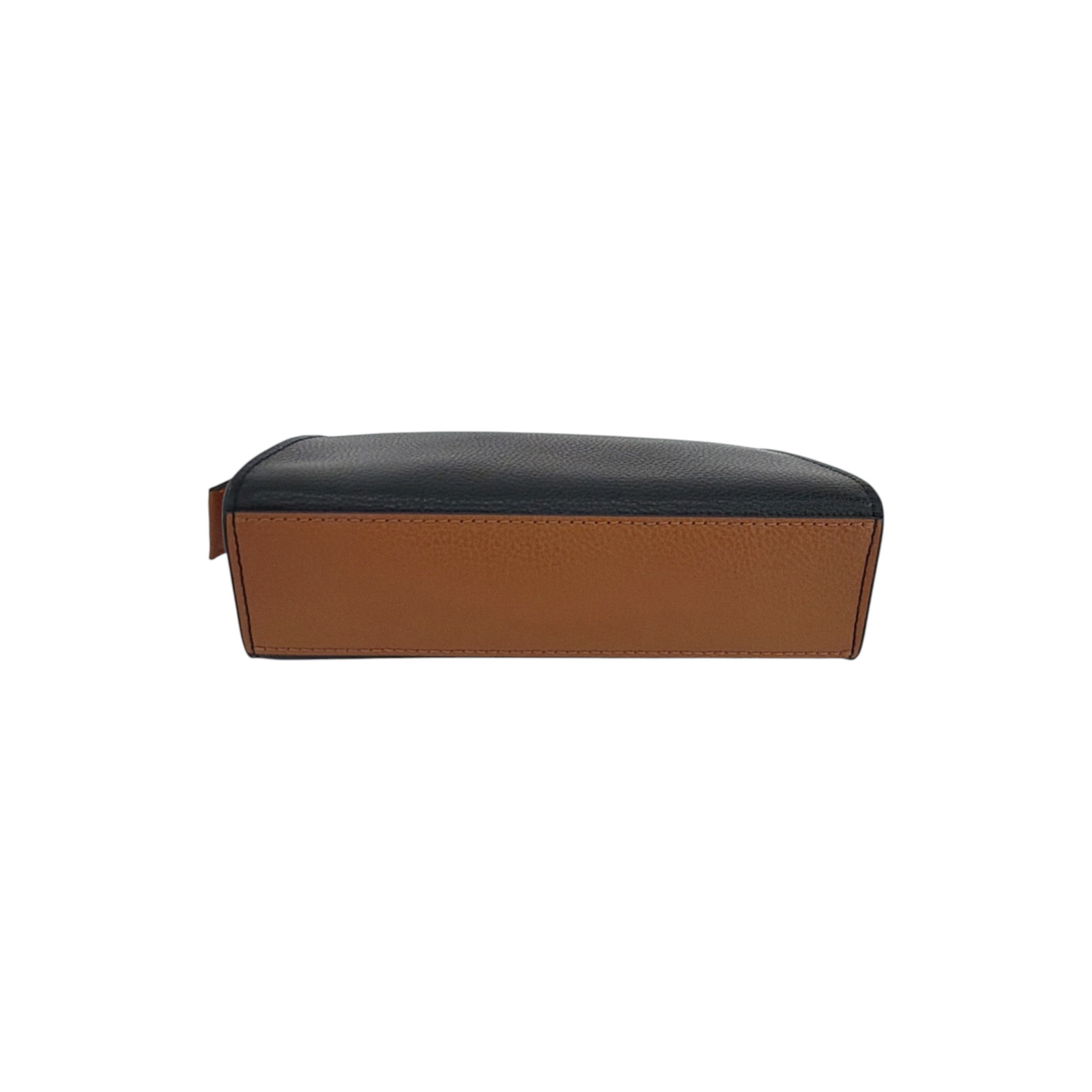 MARC JACOBS The Grind Leather Cosmetic Pouch in Smoked Almond Multi Marc Jacobs