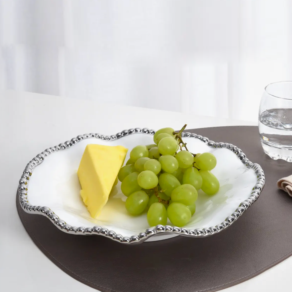 PAMPA BAY Salerno Round Serving Piece | Silver Pampa Bay
