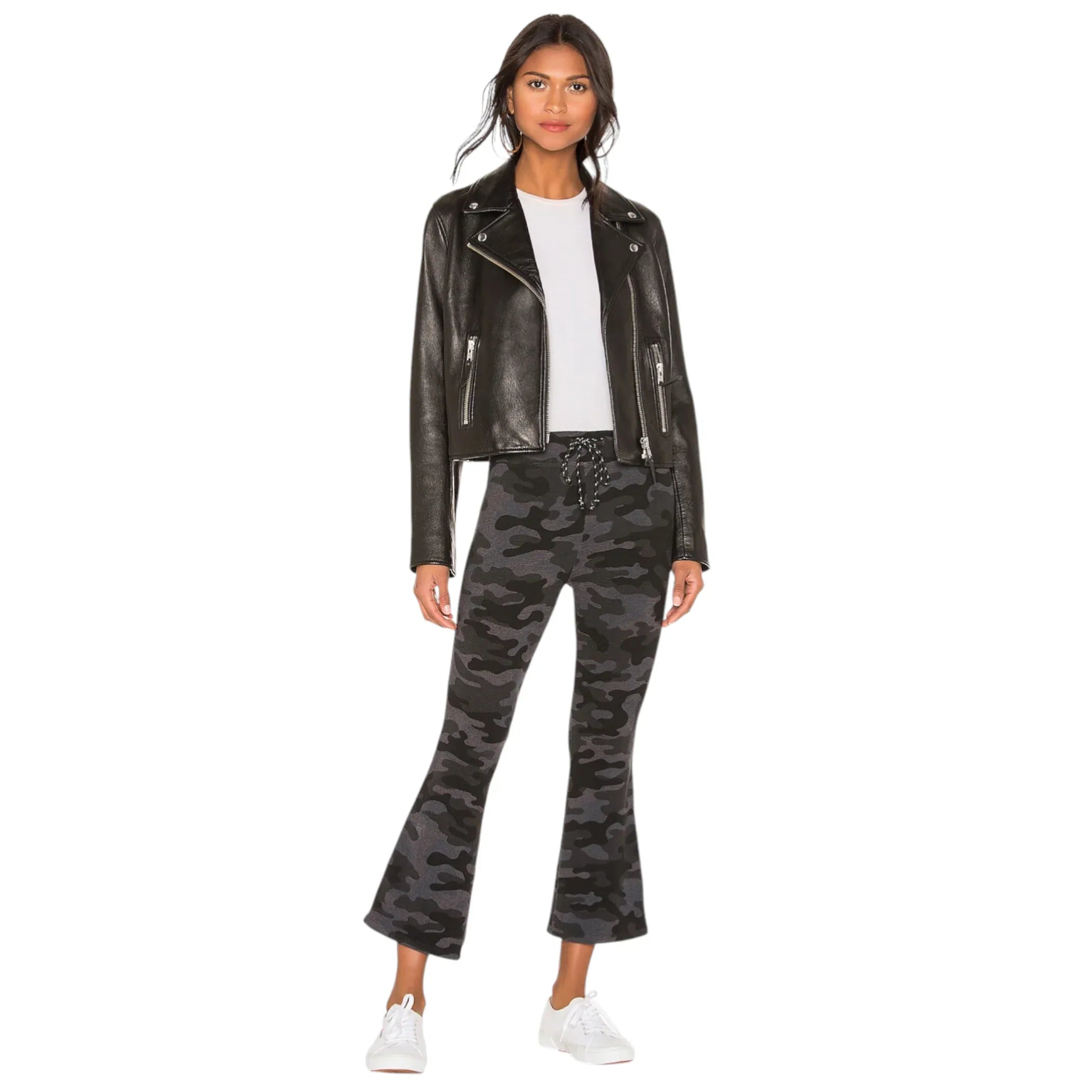 SUNDRY Camo Kick Flare Pants Size 0 - flyKAMP