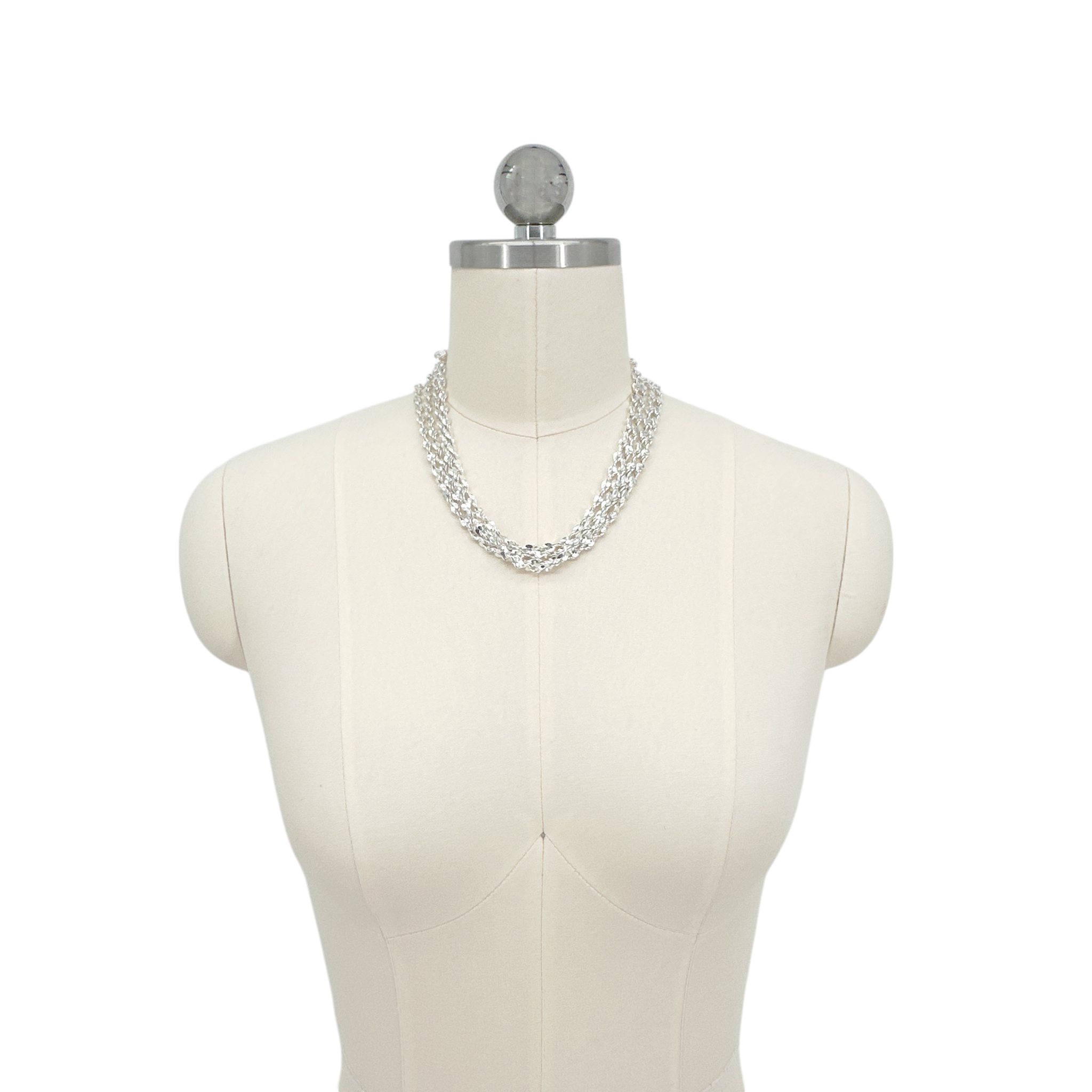VIRGINS SAINTS & ANGELS VSA Love Chain Necklace in Silver Virgins Saints & Angels