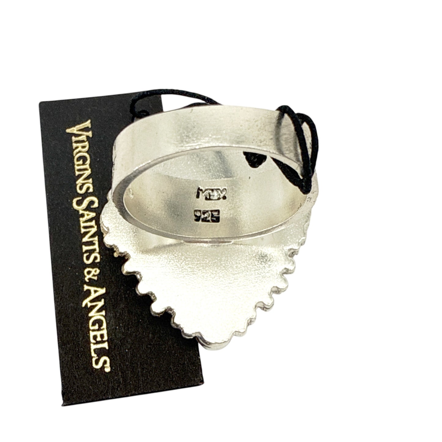 VIRGINS SAINTS & ANGELS VSA Petite Oval Cloister Fatima Ring in Silver 6
