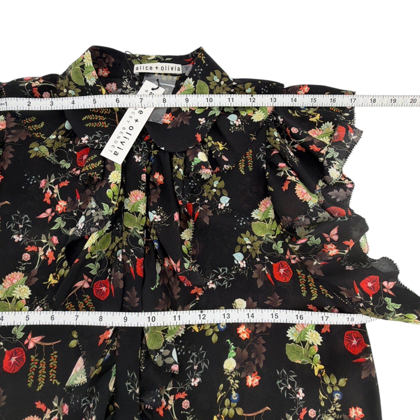 ALICE+OLIVIA Floral Ruffle Blouse in Blush Kiss Black S Alice + Olivia