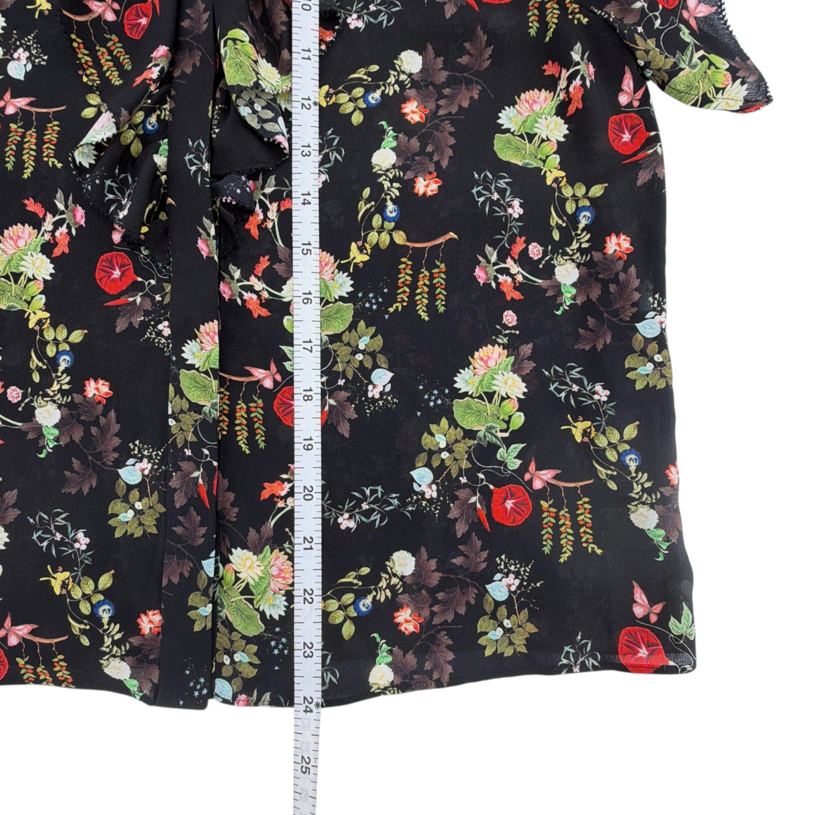 ALICE+OLIVIA Floral Ruffle Blouse in Blush Kiss Black S Alice + Olivia