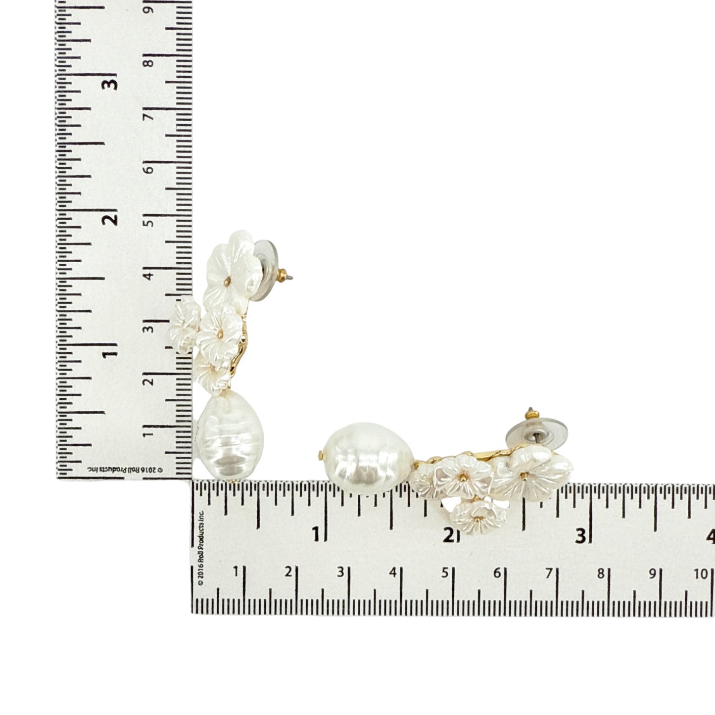 THE PINK REEF Floral Cluster with Mother-of-Pearl Drop Earrings in Ivory