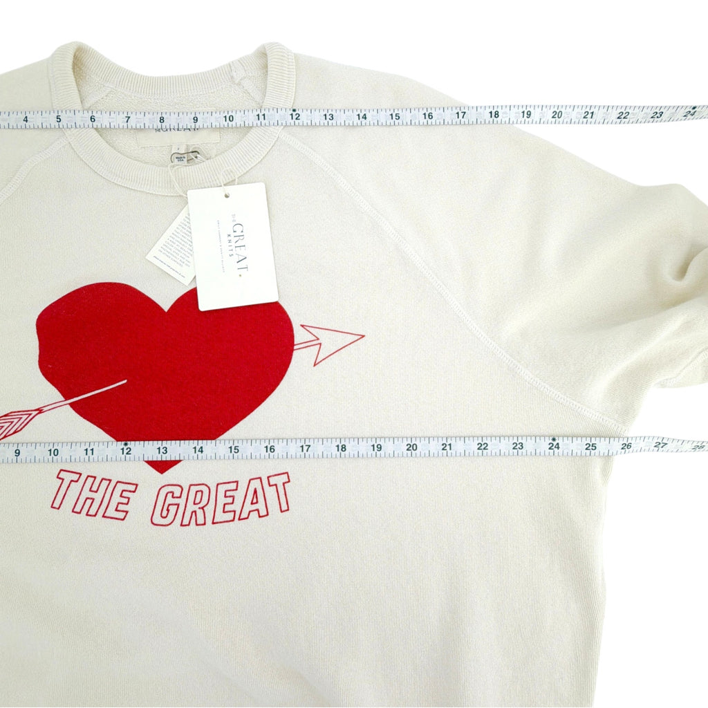 THE GREAT. The College Sweatshirt in Washed White with Red Heart Graphic 2|M The Great.
