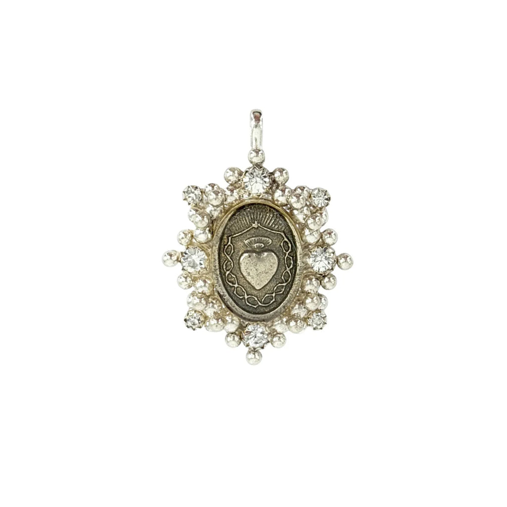 VIRGINS SAINTS & ANGELS VSA Oval Cloister Sacred Heart Medallion in Silver - flyKAMP