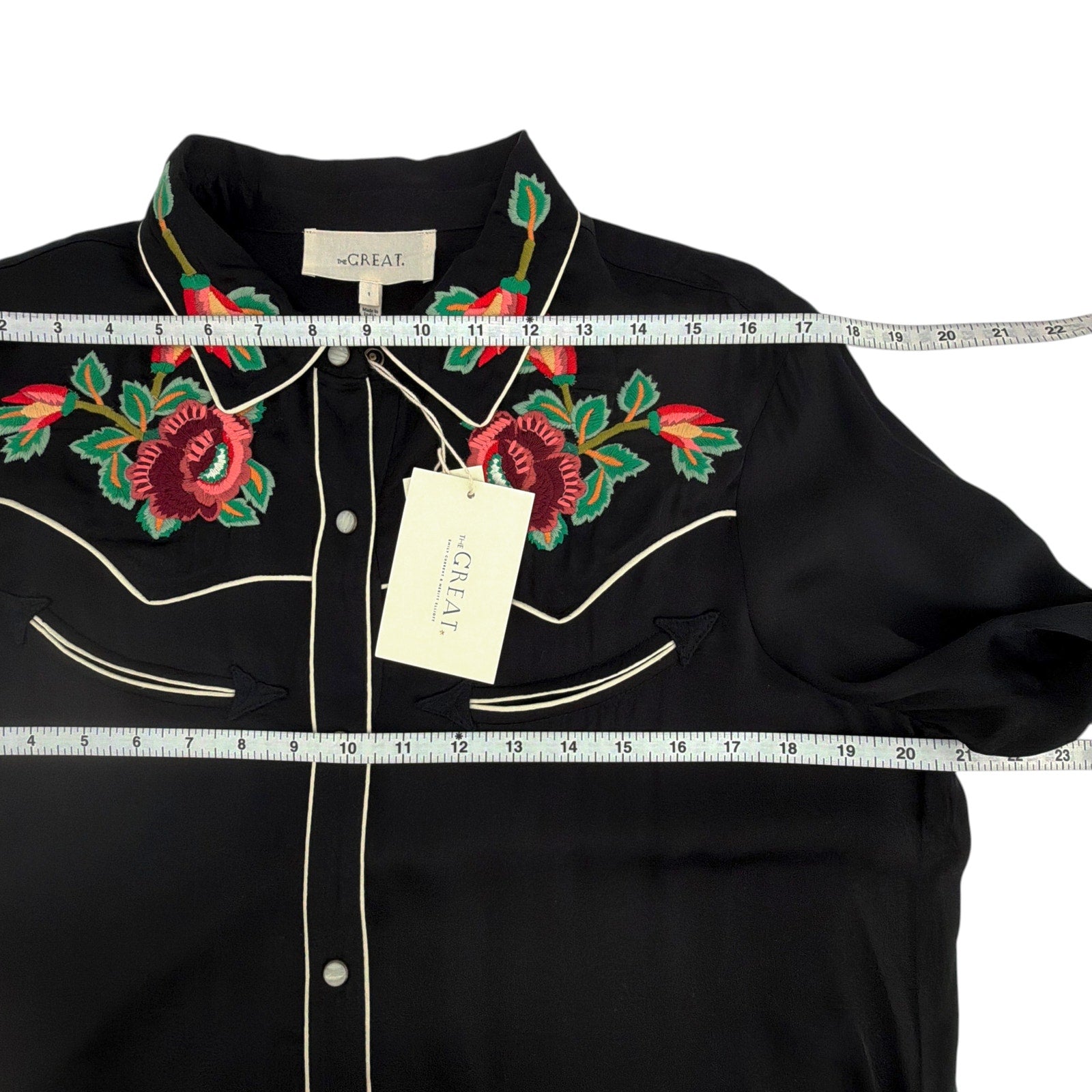 THE GREAT. The Heirloom Rose Western Shirt in Black 1|S The Great.