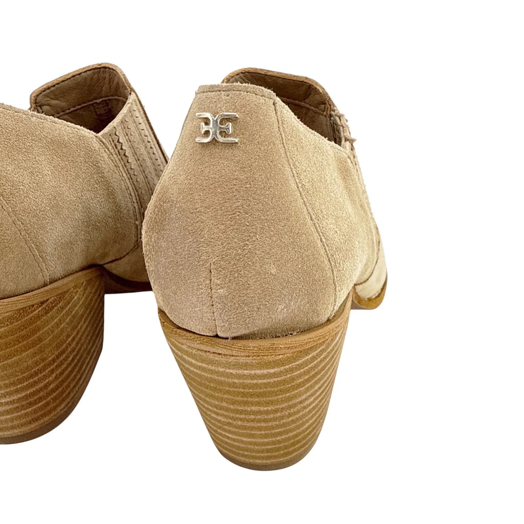 SAM EDELMAN Walton Suede Bootie in Oatmeal 6.5 - flyKAMP