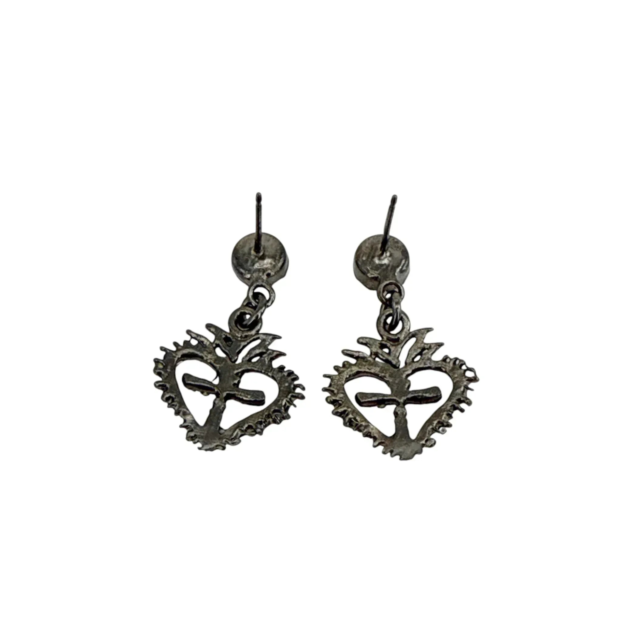 VIRGINS SAINTS & ANGELS VSA Queen of Hearts Crystal Drop Post Earrings in Gunmetal - flyKAMP