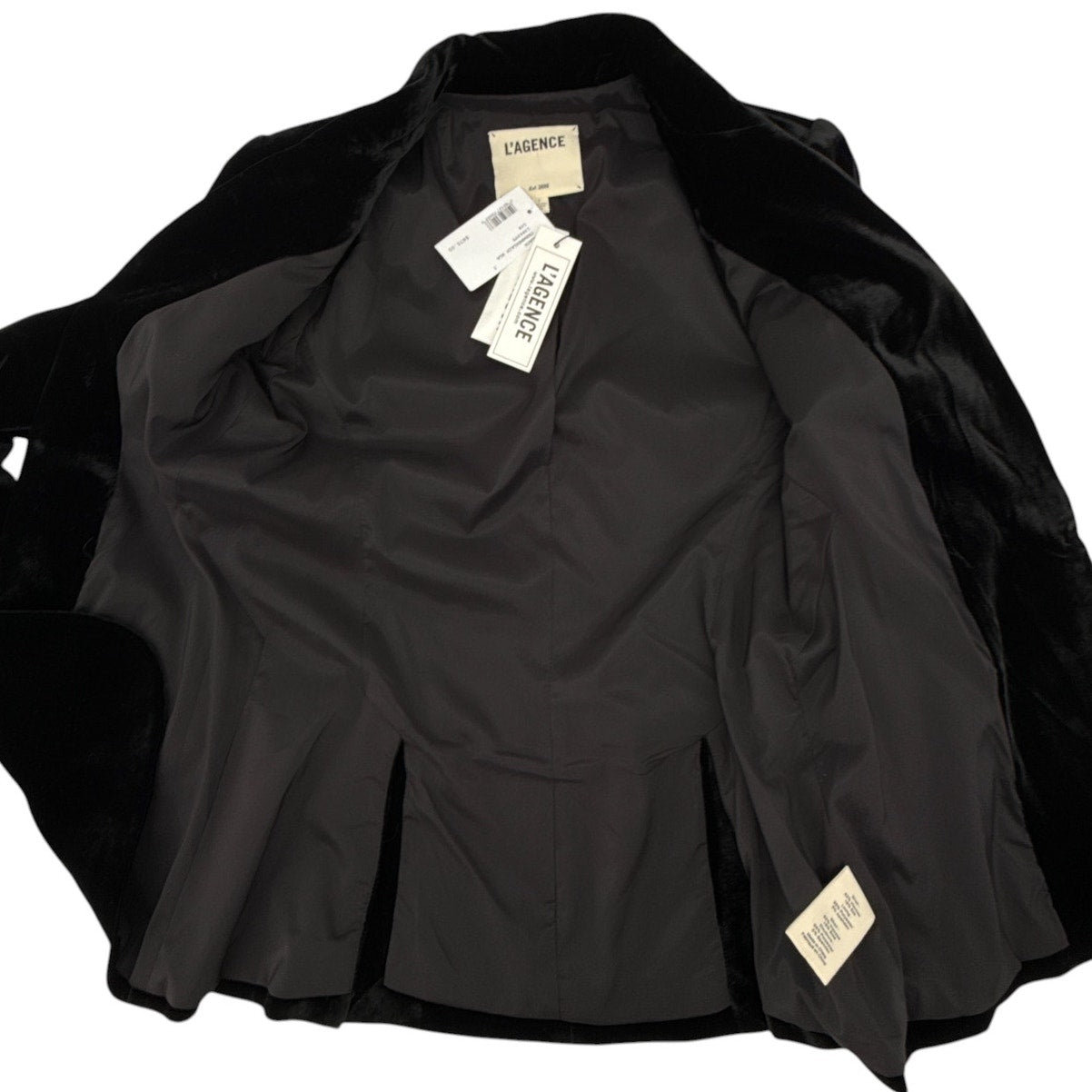 L'AGENCE Chamberlain Velvet Blazer 2