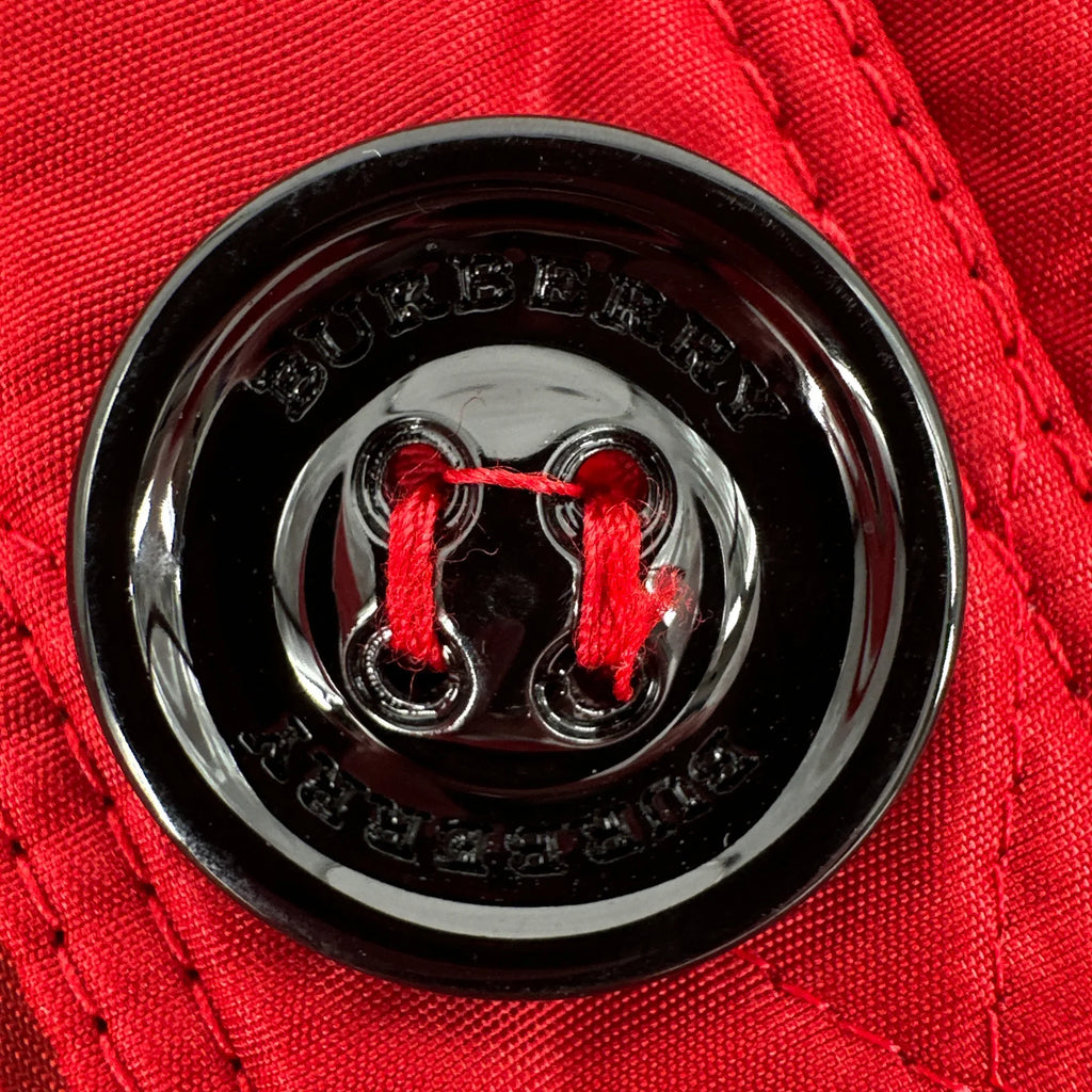 BURBERRY London Cropped Diamond Quilted Jacket in Red US10 | M - flyKAMP