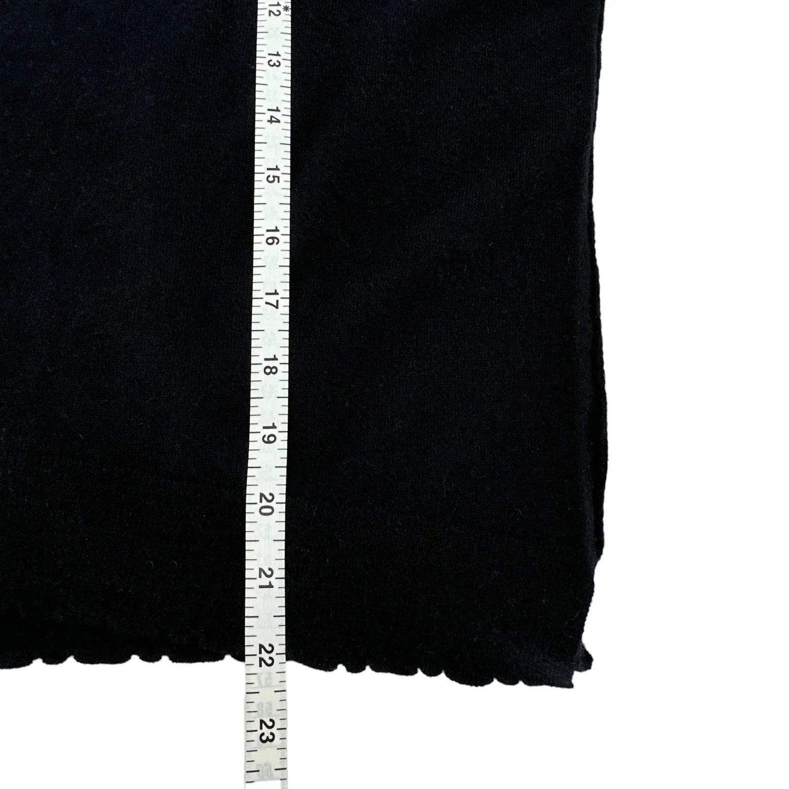 SUNDRY Loved Cashmere Blend Crew Neck Sweater XS - flyKAMP