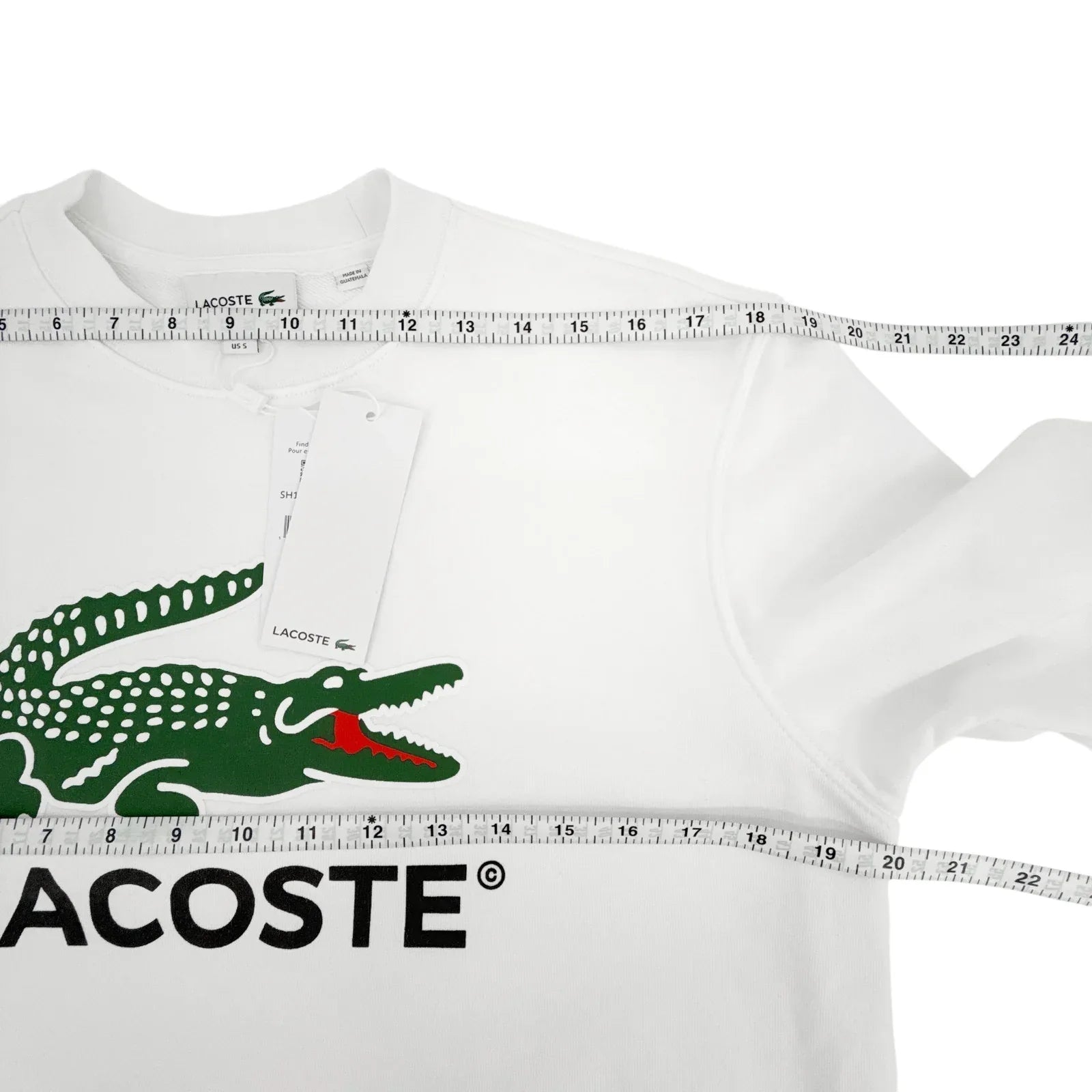 LACOSTE Classic Fit Crewneck Sweatshirt in White S - flyKAMP