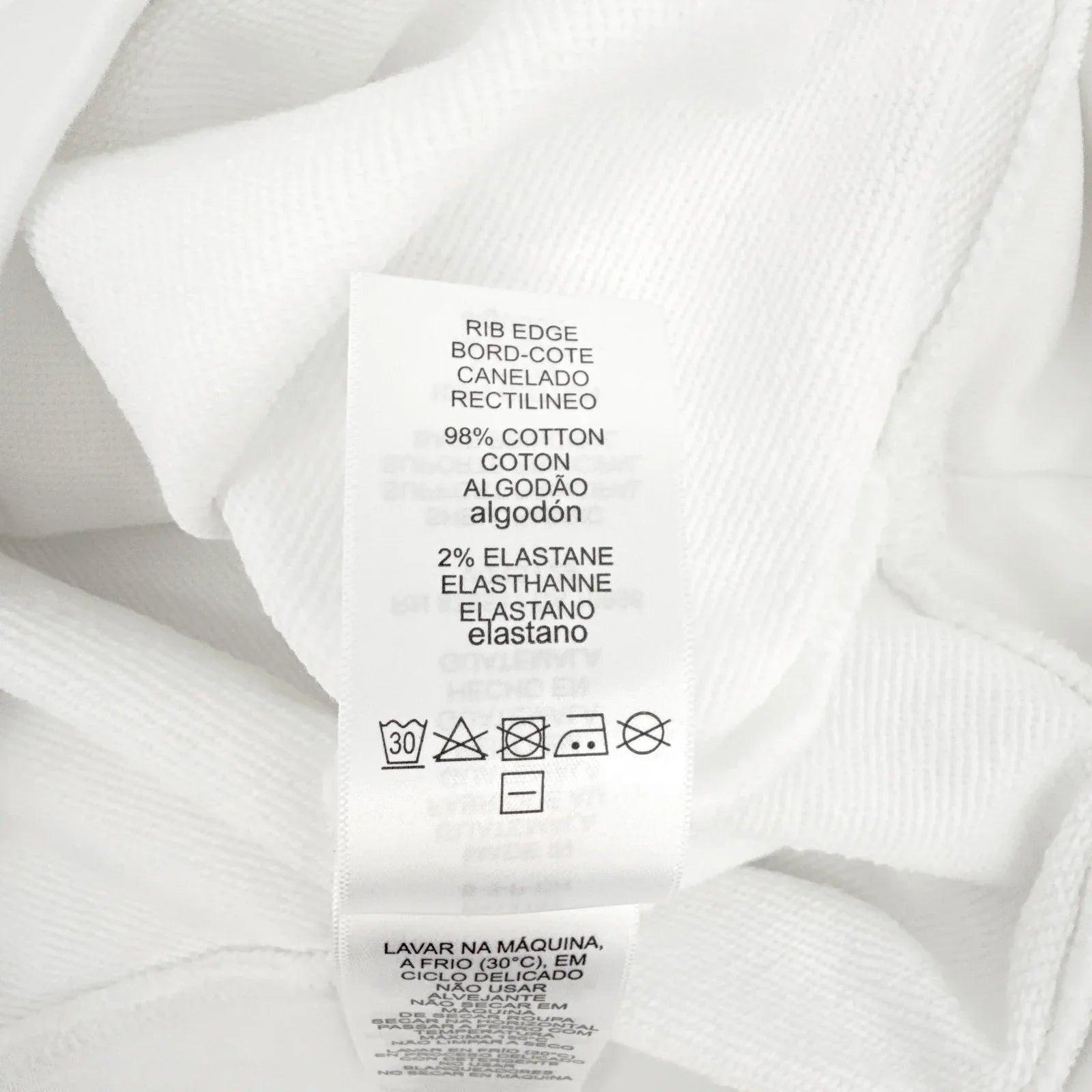LACOSTE Classic Fit Crewneck Sweatshirt in White S - flyKAMP