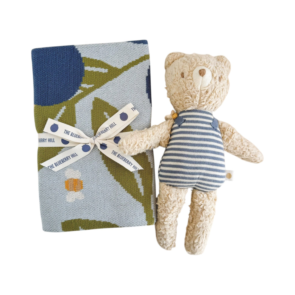 THE BLUEBERRY HILL Blueberry Bear Bee Gift Set: Paperboard Suitcase The Blueberry Hill