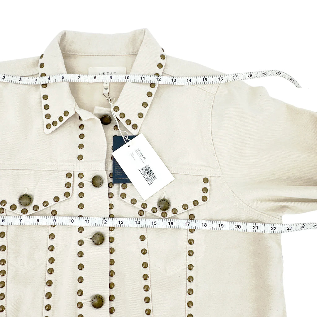 THE GREAT. The Studded Slouchy Jean Jacket.in Natural 1|S - flyKAMP