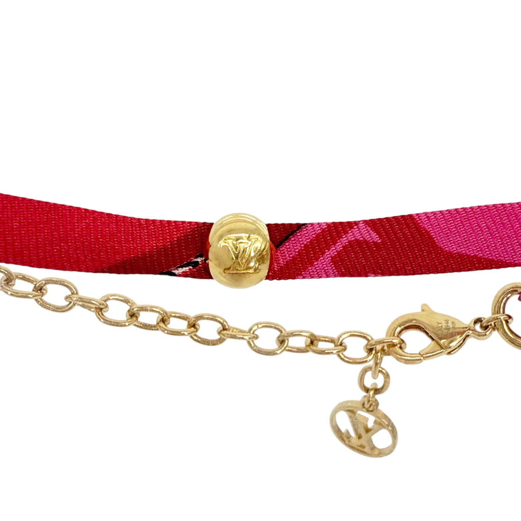 LOUIS VUITTON Silk Be Mindful Bracelet in Red & Pink - flyKAMP