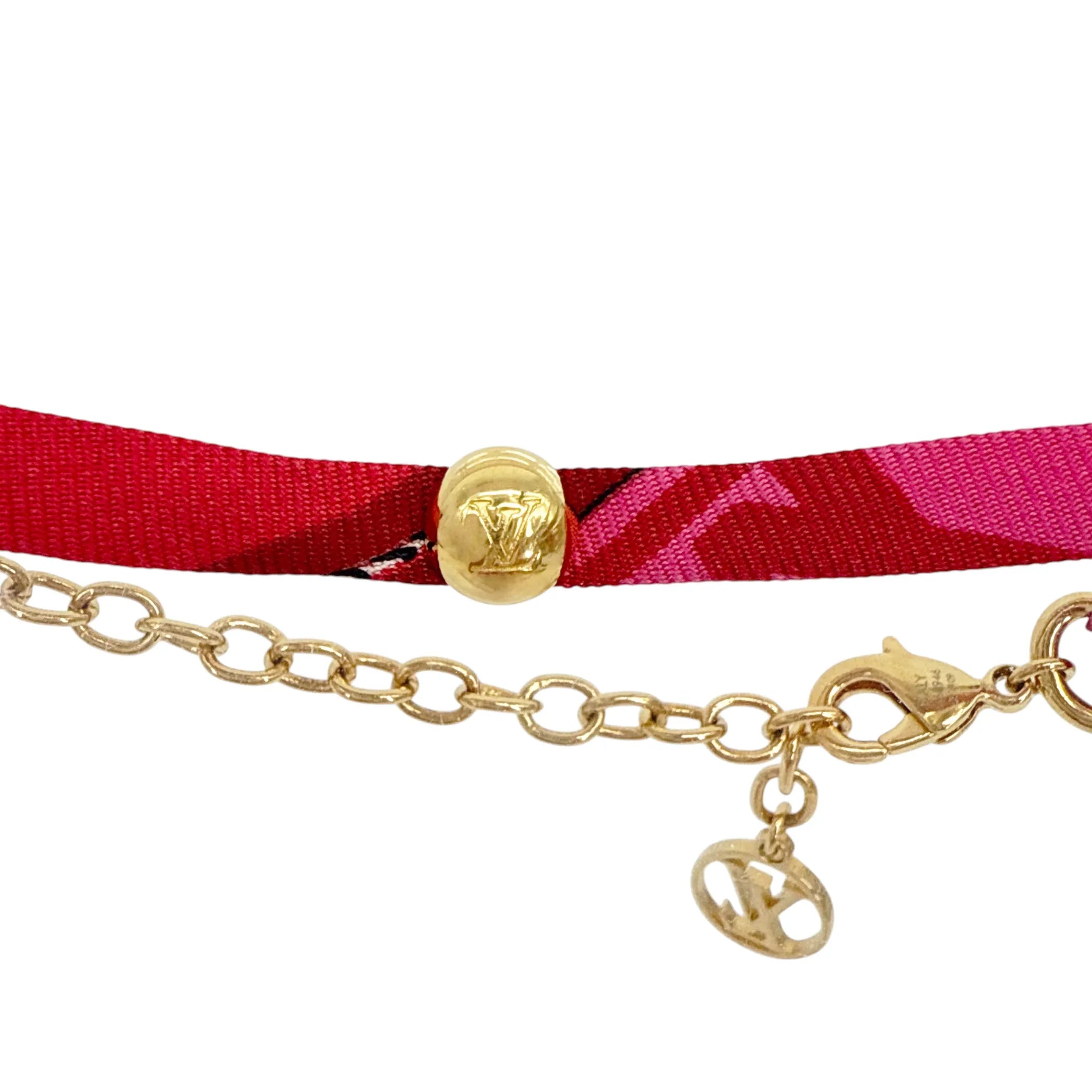 LOUIS VUITTON Silk Be Mindful Bracelet in Red & Pink - flyKAMP