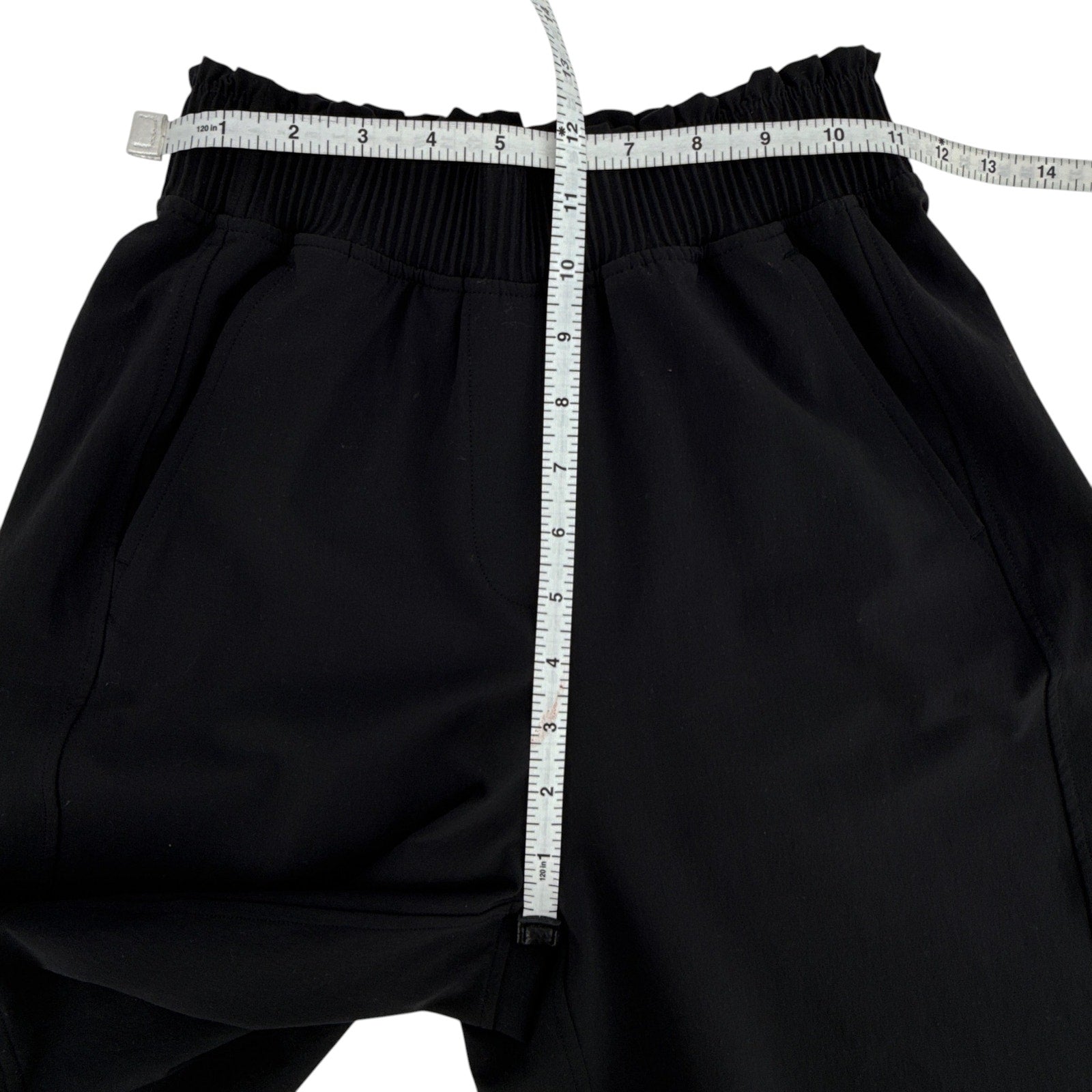 LULULEMON Stretch Woven Ruffle-Waist HR Short 9" in Black XXS Lululemon Athletica