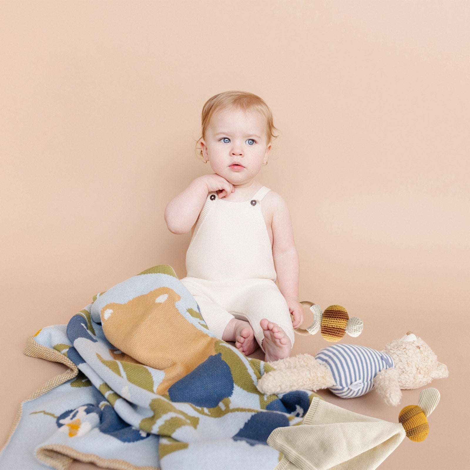 THE BLUEBERRY HILL Blueberry Bear Bee Gift Set The Blueberry Hill