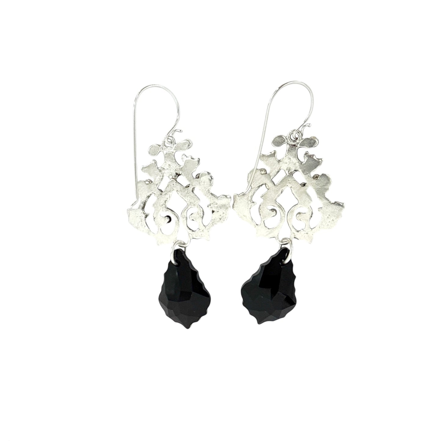 VIRGINS SAINTS & ANGELS VSA Vine Drop Earrings in Silver & Jet