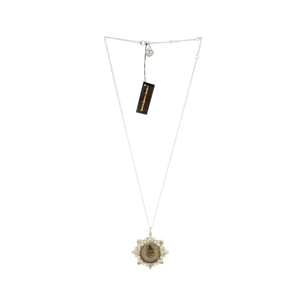 VIRGINS SAINTS & ANGELS VSA Cloister Sacred Heart Charm Necklace in Silver - flyKAMP