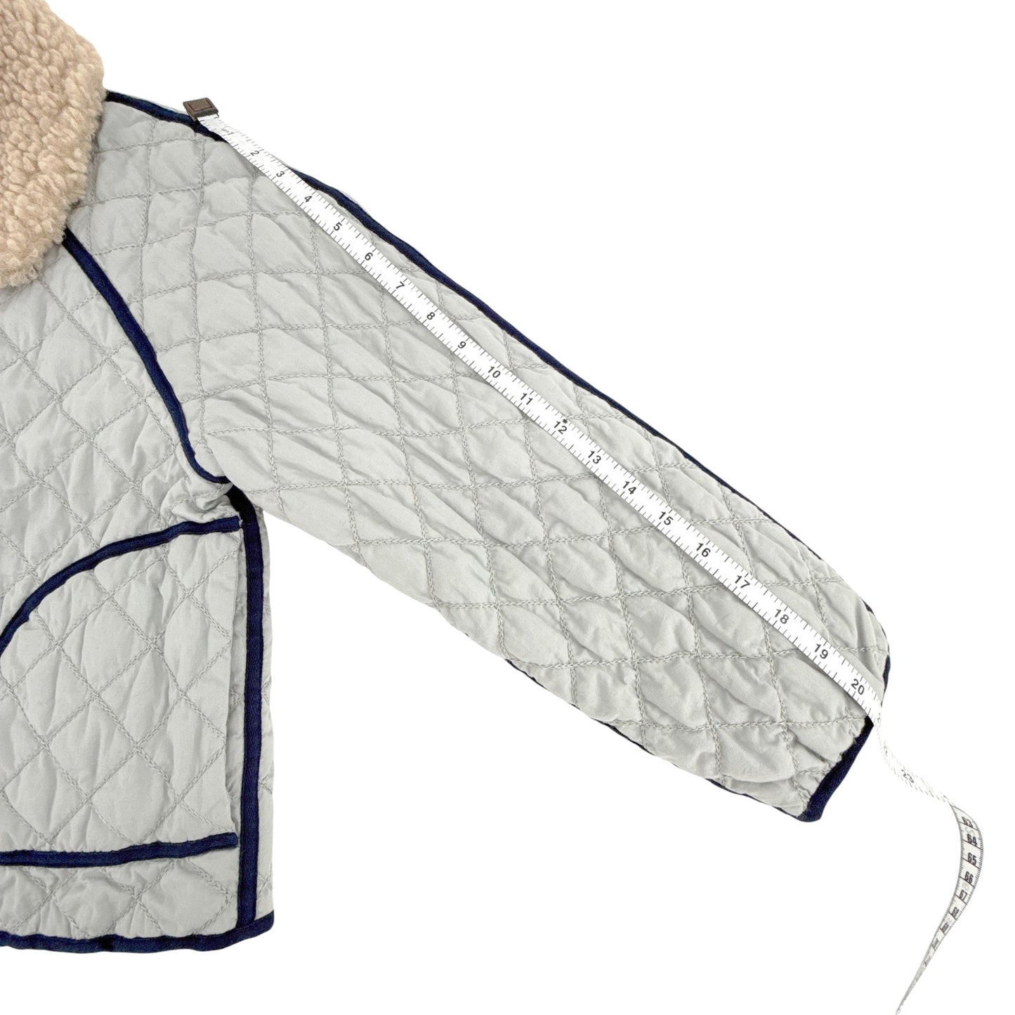 THE GREAT. The Short Quilted Reversible Jacket in Stone Blue 0|XS