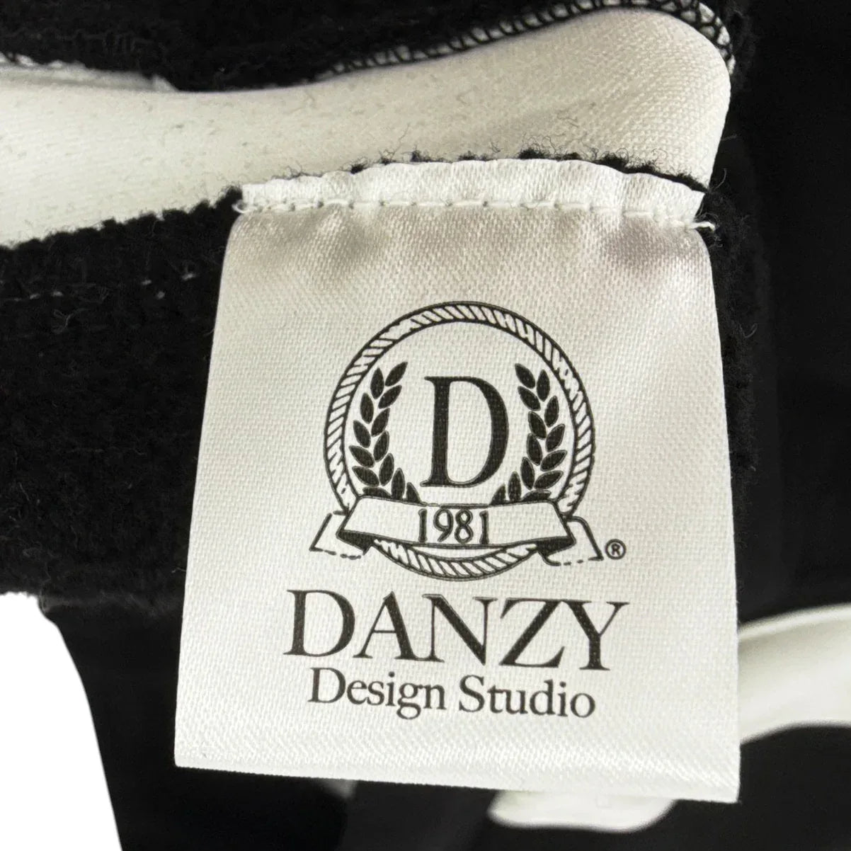 DANZY Fleece Straight Leg Sweatpants XS - flyKAMP