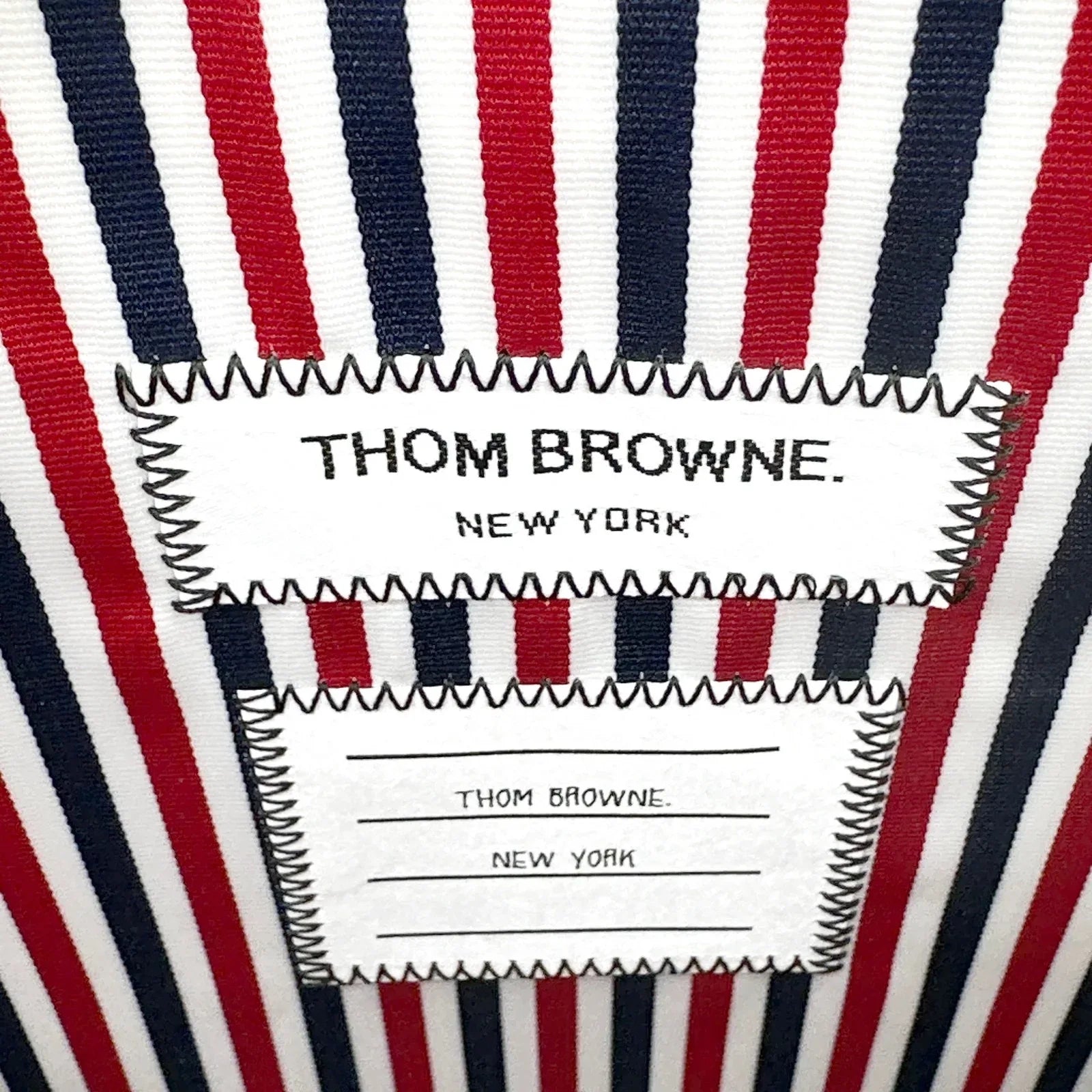 THOM BROWNE Black Soft Patent Leather Grosgrain 4-Bar Medium Document Holder - flyKAMP