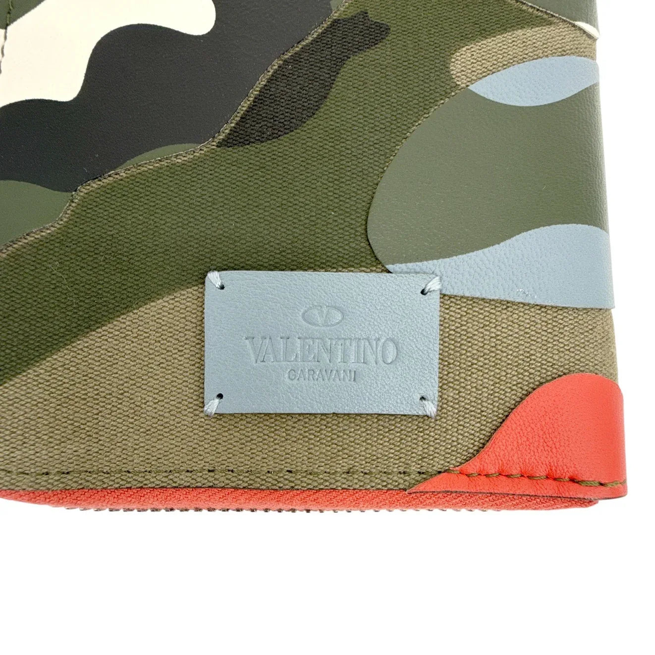 VALENTINO GARAVANI Camouflage Zip Wallet - flyKAMP
