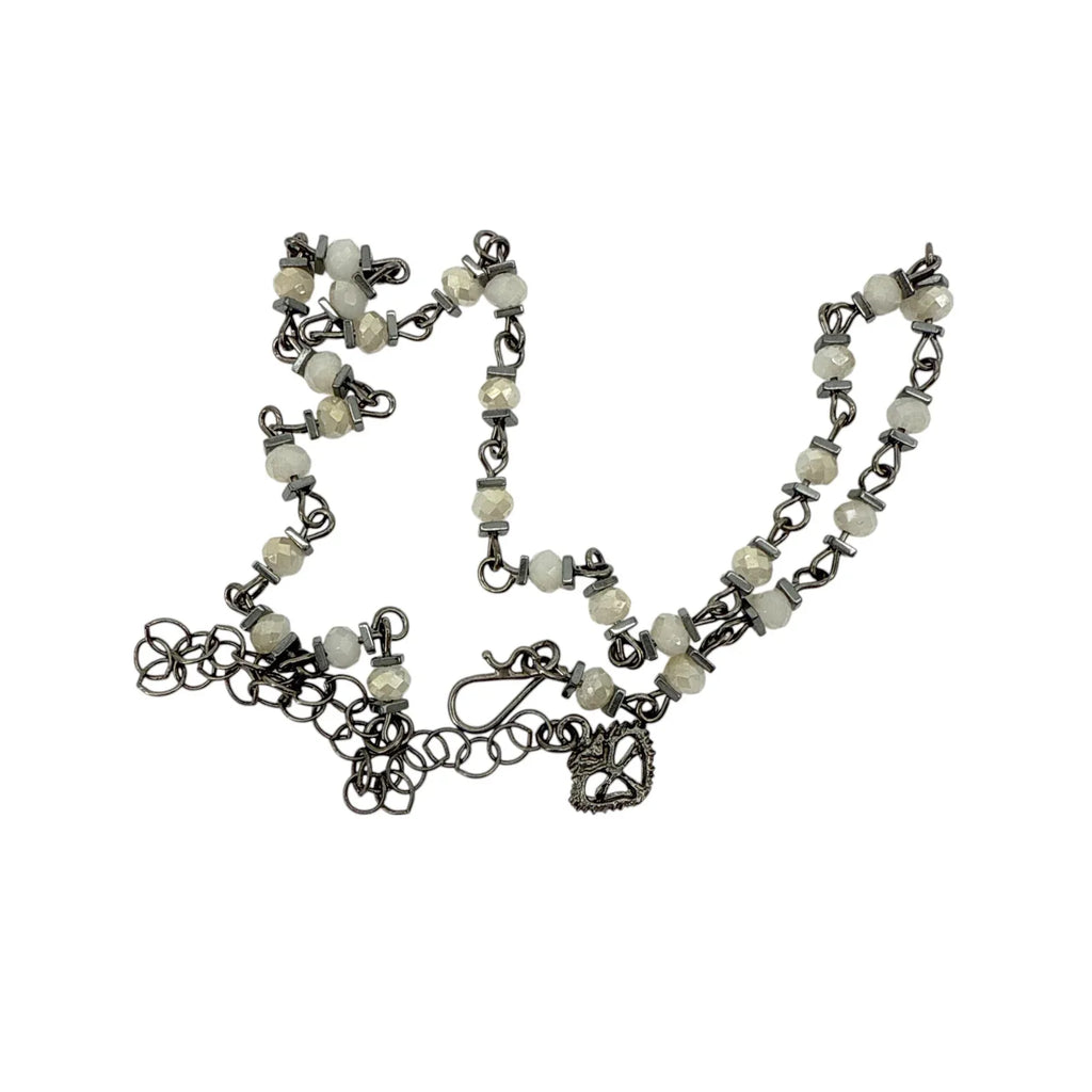 VIRGINS SAINTS & ANGELS VSA Sweetheart Crystal Choker in Gunmetal - flyKAMP