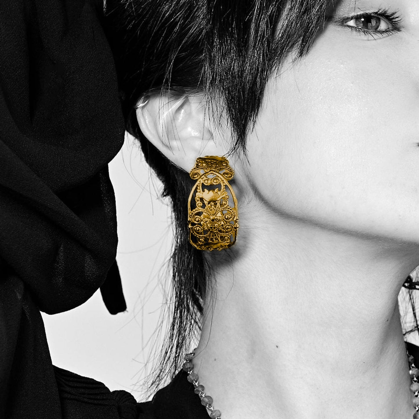 VIRGINS SAINTS & ANGELS VSA Antigua Wide Hoop Post Earrings in Gold