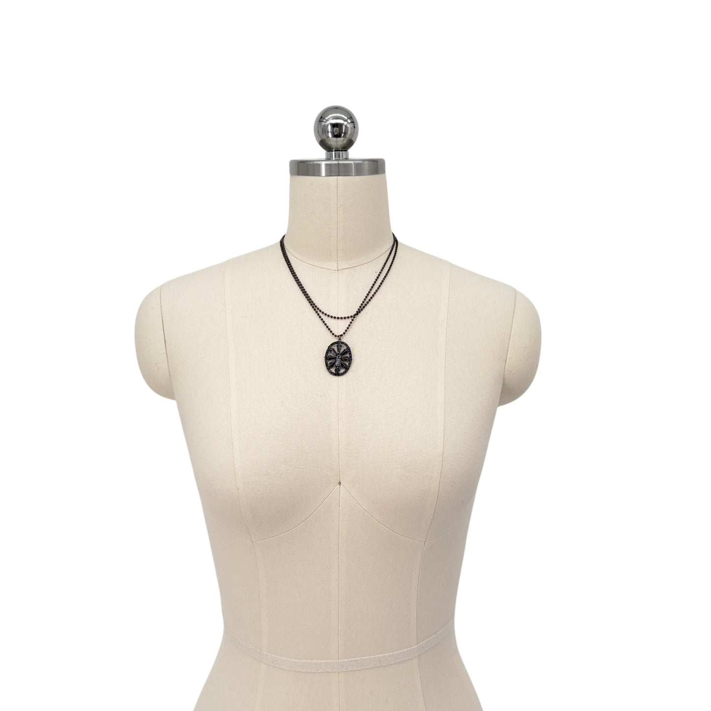 VIRGINS SAINTS & ANGELS VSA Twilight Virgin Charm in Gunmetal