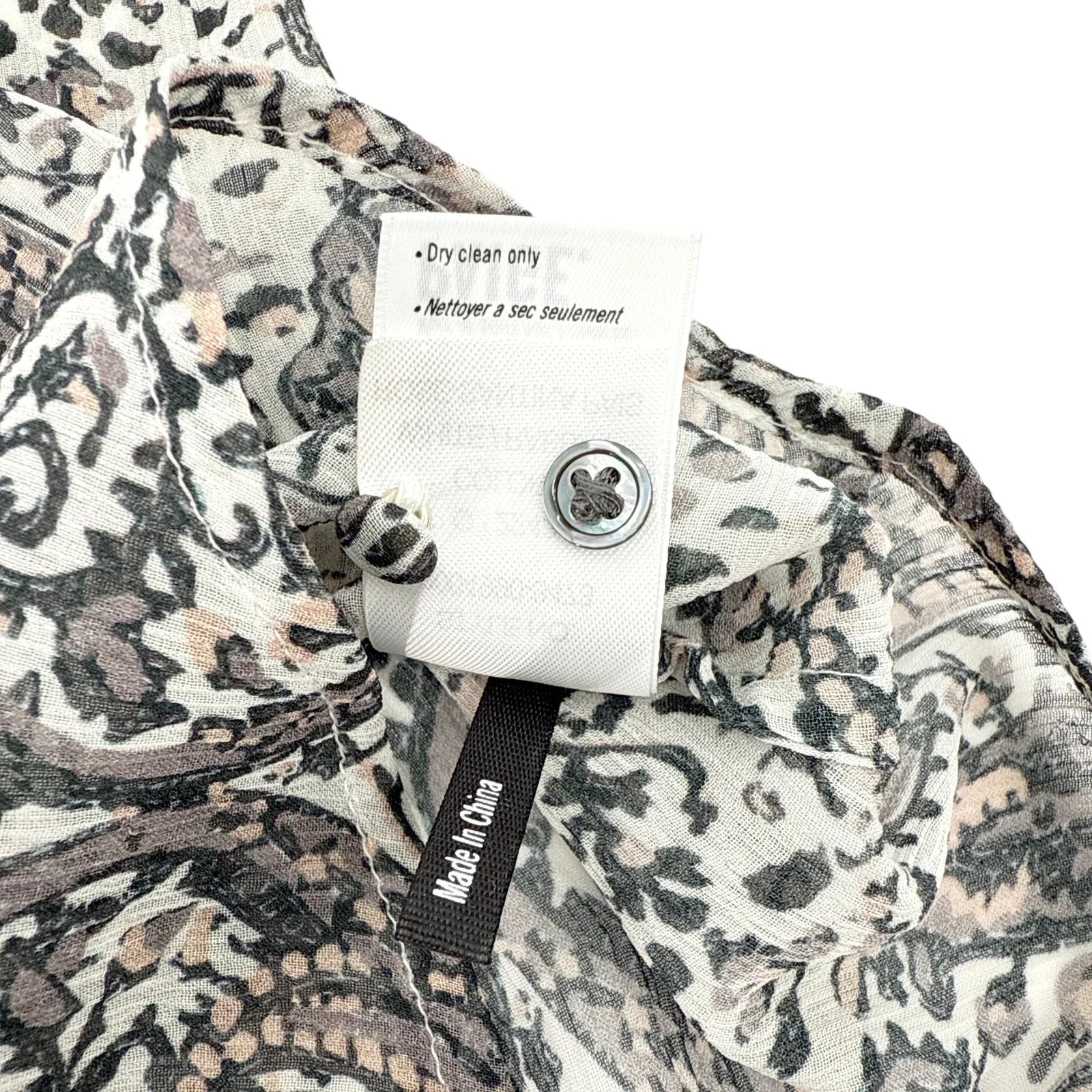 PAIGE Cleobelle Printed Femme Blouse in White/Rabbit/Rose-Santina Pais XS - flyKAMP