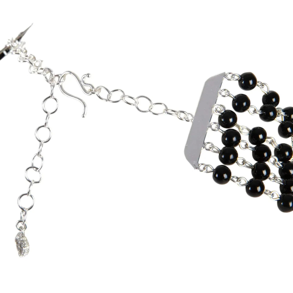 VIRGINS SAINTS & ANGELS VSA La Queen Collar Mystic Black in Silver - flyKAMP