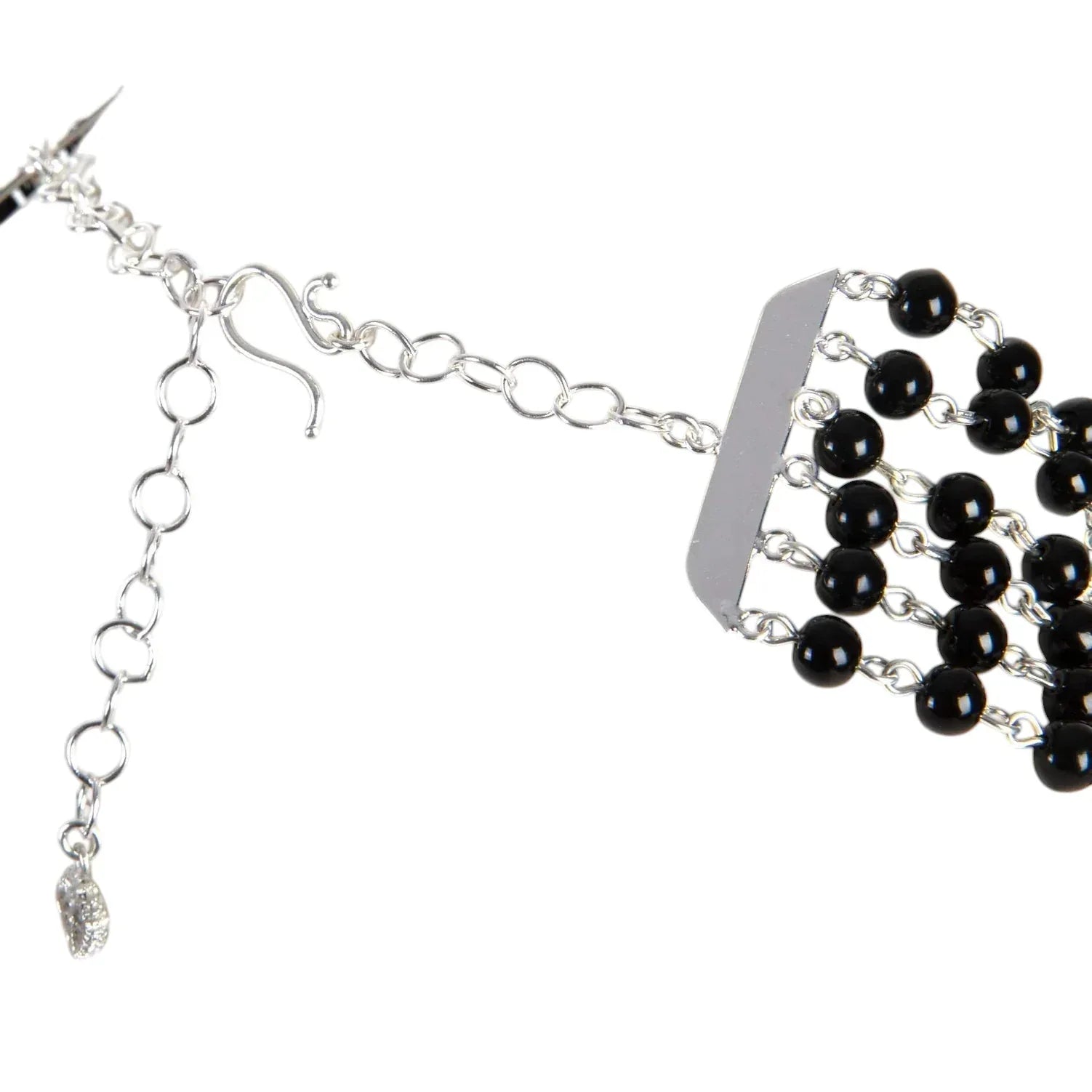 VIRGINS SAINTS & ANGELS VSA La Queen Collar Mystic Black in Silver - flyKAMP