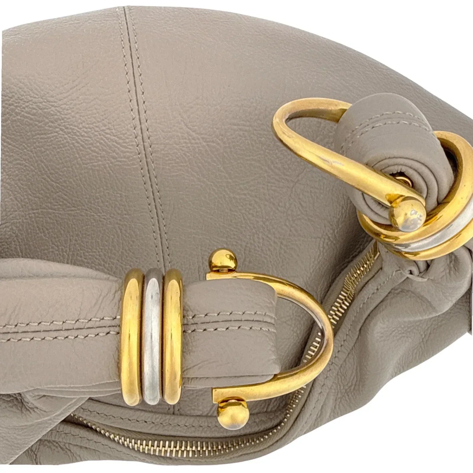 CHLOE Small Bracelet Hobo Bag in Grained Leather in Grey - flyKAMP