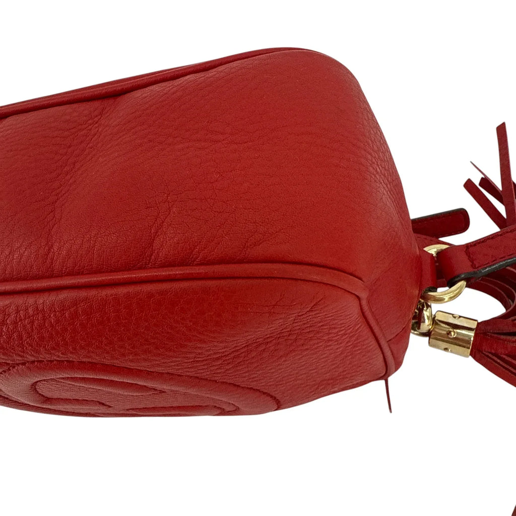 GUCCI Soho Disco Leather Bag in Red - flyKAMP