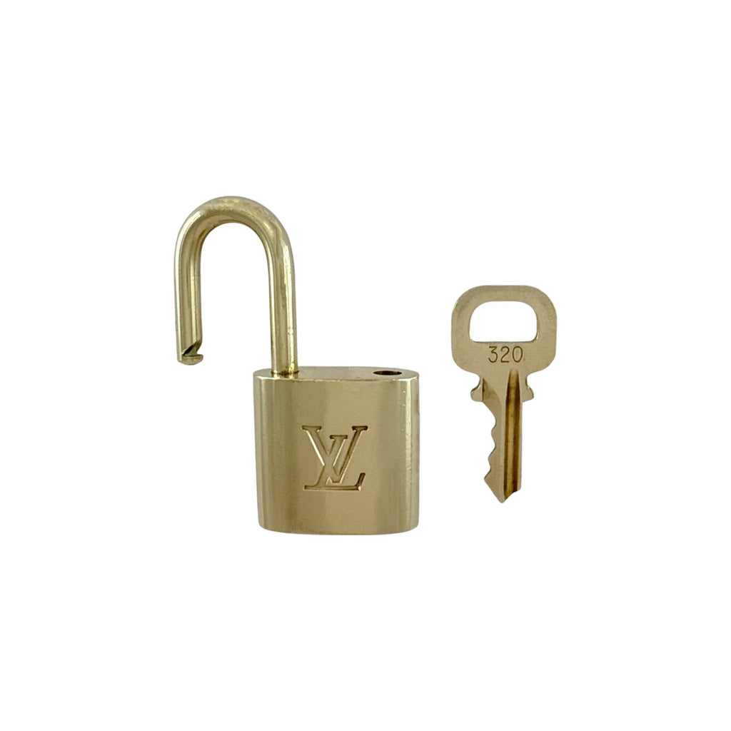 LOUIS VUITTON Padlock & Key #320 - flyKAMP
