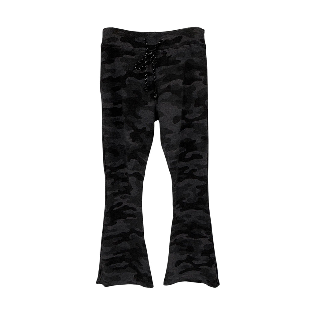 SUNDRY Camo Kick Flare Pants Size 0 - flyKAMP