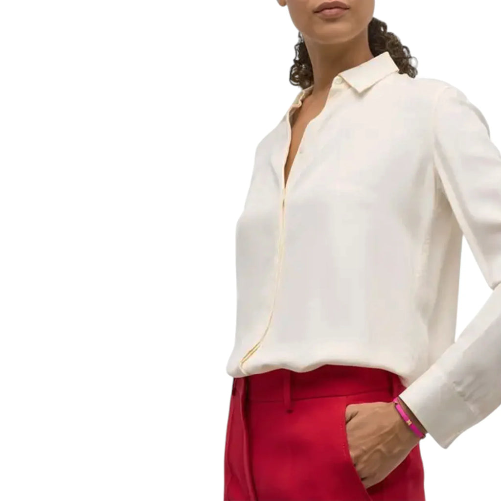 VALENTINO GARAVANI Rockstud Leather Bracelet in Pink - flyKAMP
