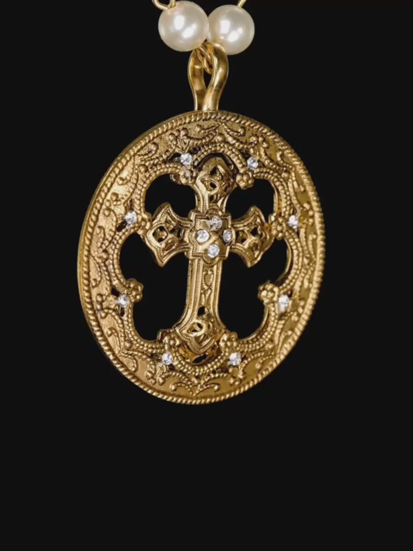 VIRGINS SAINTS & ANGELS VSA Basilica Hope Medallion in Gold