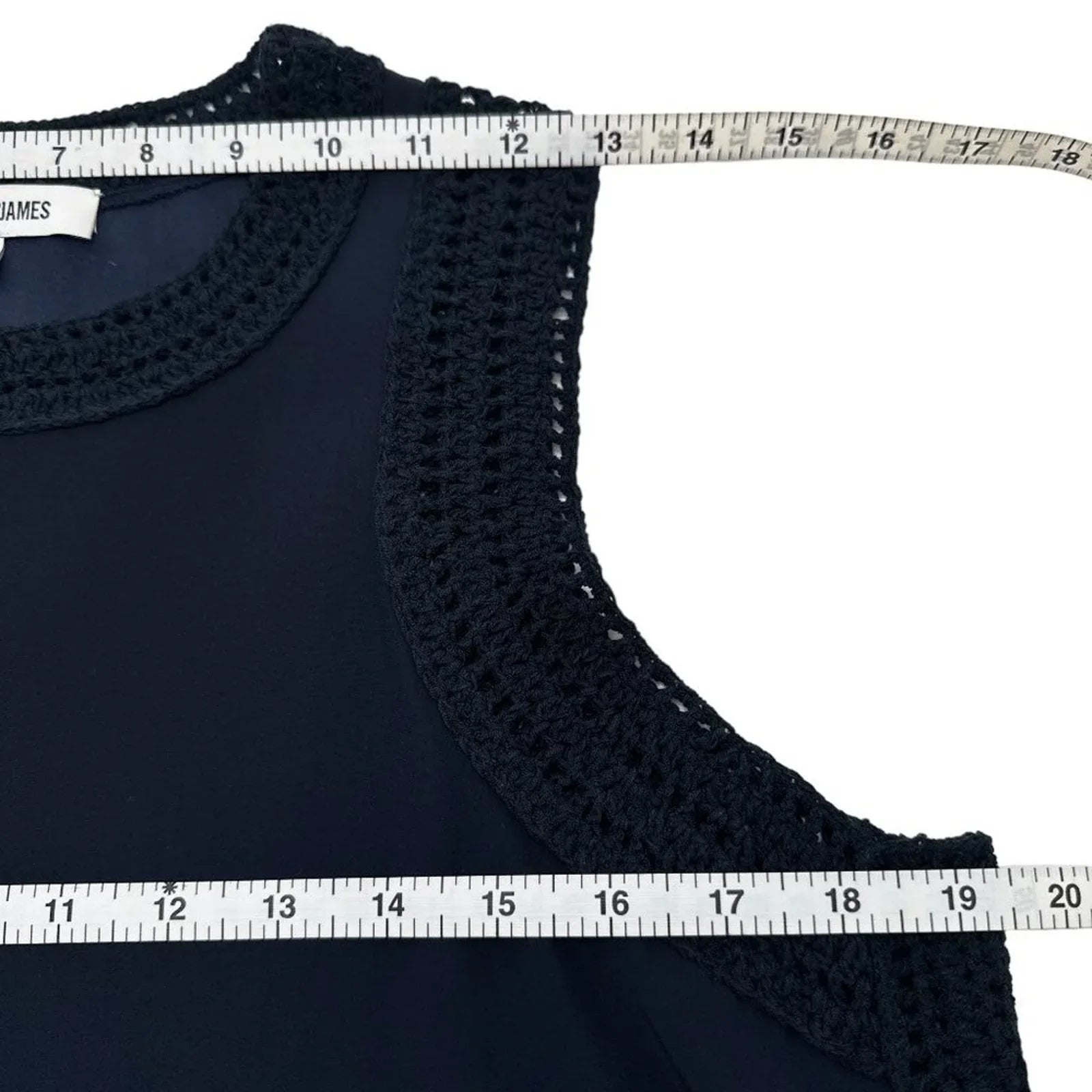 ELIZABETH and JAMES Vivi Crochet Trim Silk Top S - flyKAMP