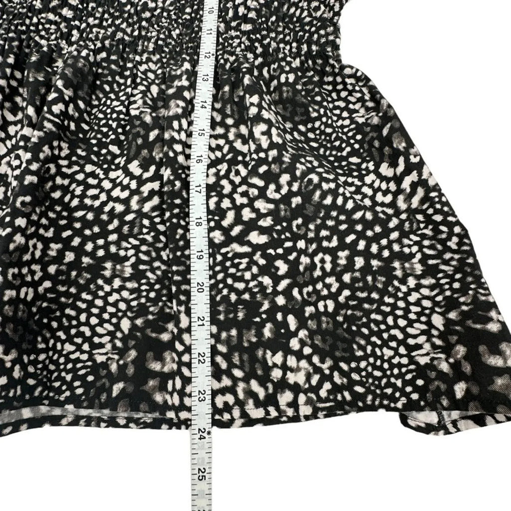 SEA New York Calla Cheetah Flutter Sleeve Top Size 4 - flyKAMP