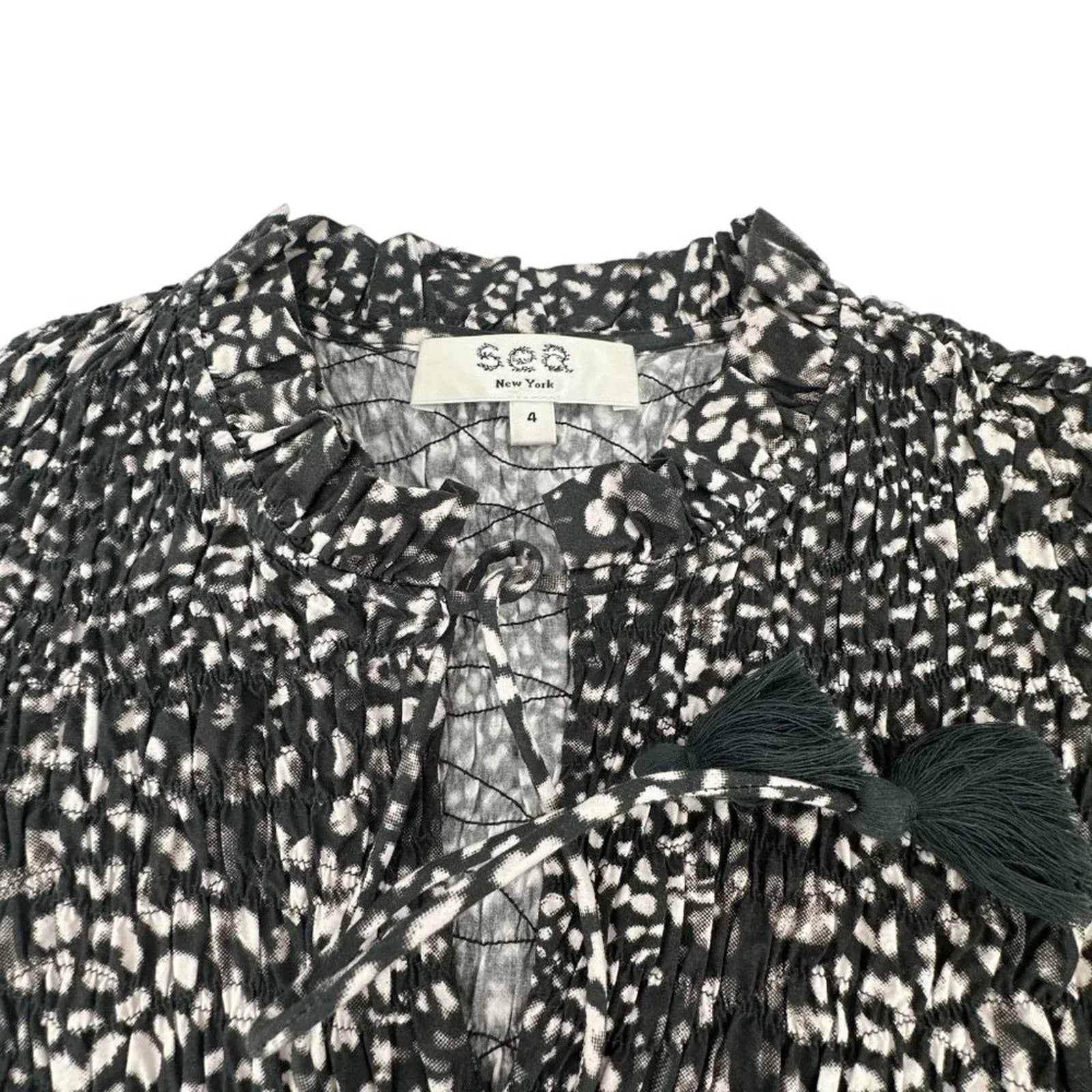 SEA New York Calla Cheetah Flutter Sleeve Top Size 4 - flyKAMP