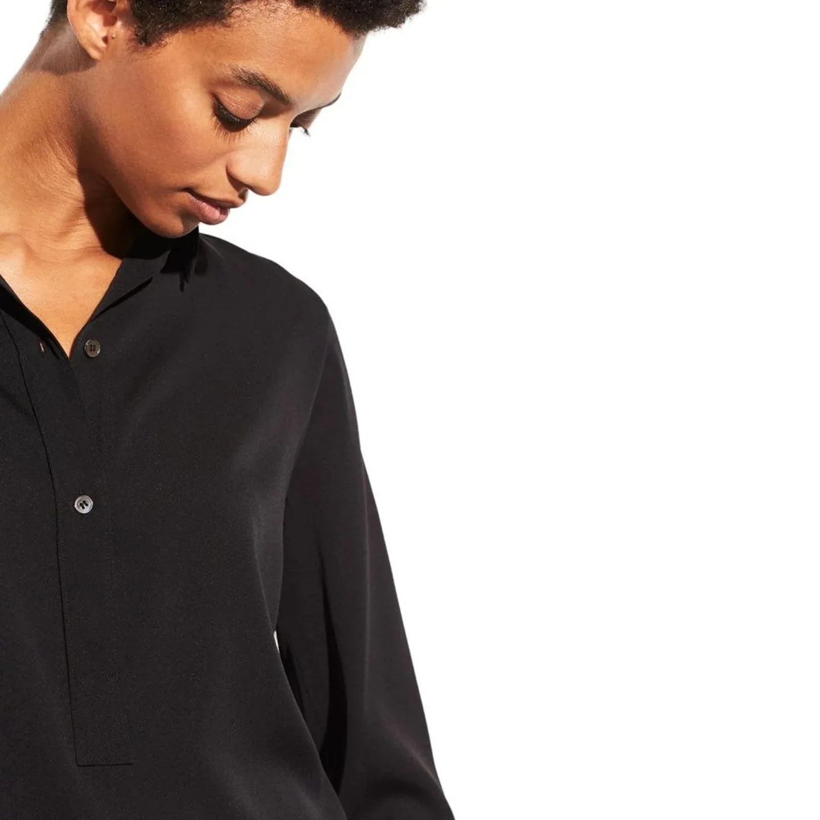 VINCE Slim Fitted Popover Shirt Black 2 - flyKAMP