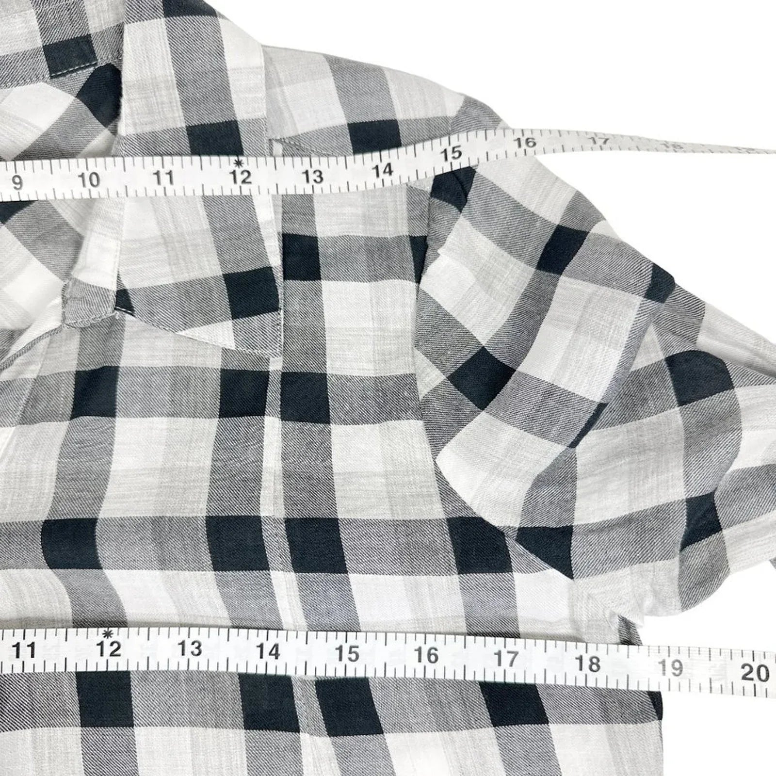 JOIE Katrine Plaid Shirt in Black & White XS - flyKAMP